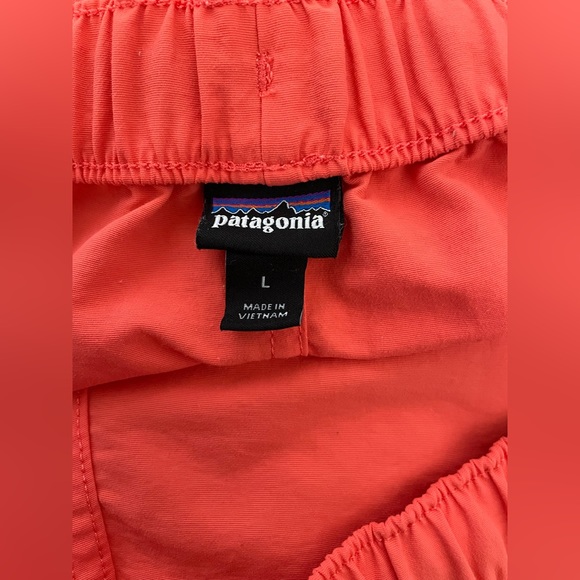 Patagonia Barely Baggies Large - Picture 4 of 5